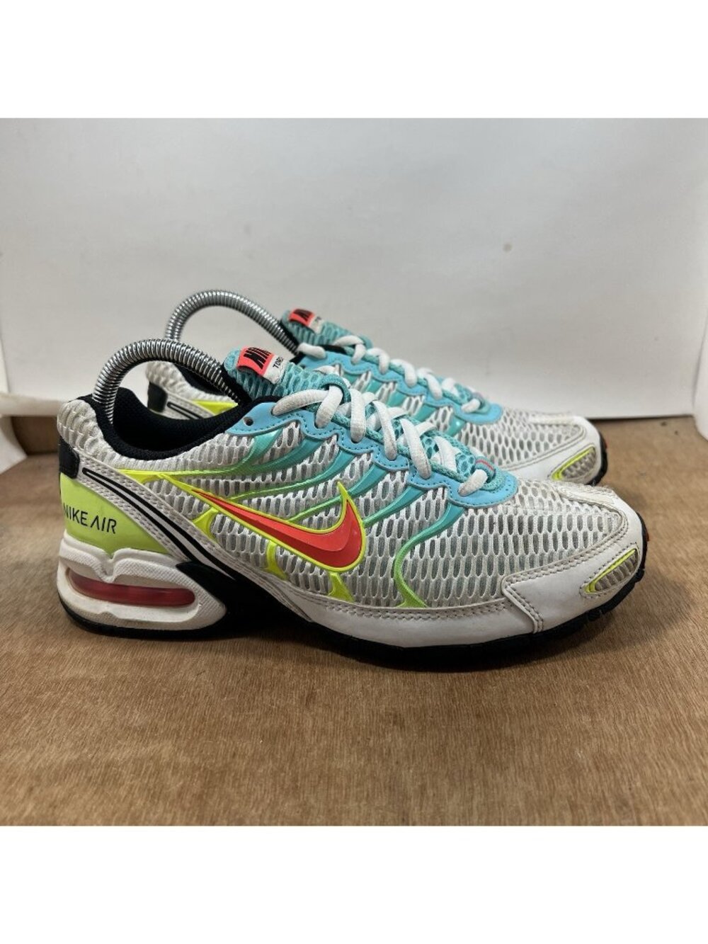 Nike Air Max Torch 4 Women Size 7.5 White Volt Turquoise Running Training Shoes